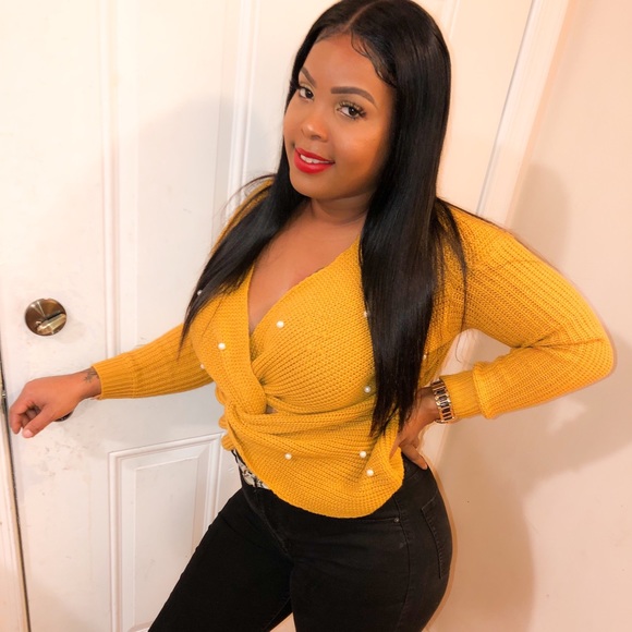 Casual sweater - Picture 1 of 5